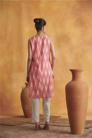 Tarini Kurta - Coral