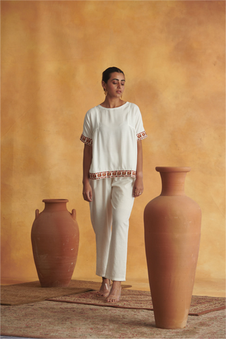 Eshana Top - Off White - Round Neck